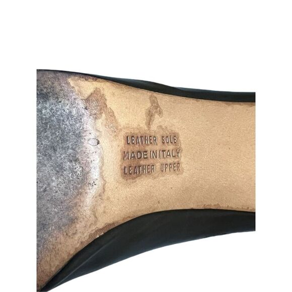 Salvatore Ferragamo Extra Narrow Brown Perforated Pumps Women’s 8 - Picture 8 of 8